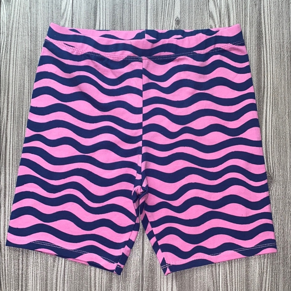 Pink and Blue Wave Pattern Kids Biker Shorts NWOT